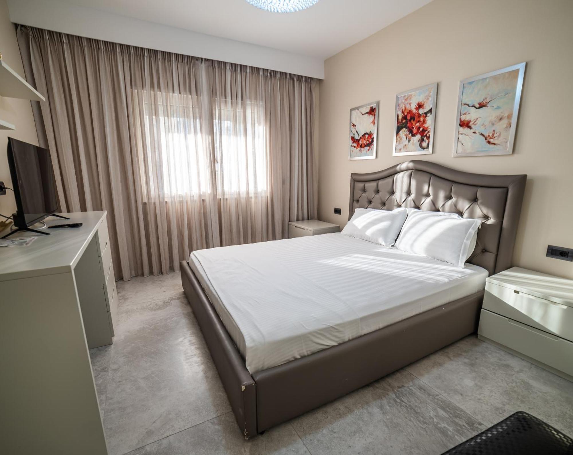 Epirus Hotel Sarande Luaran gambar