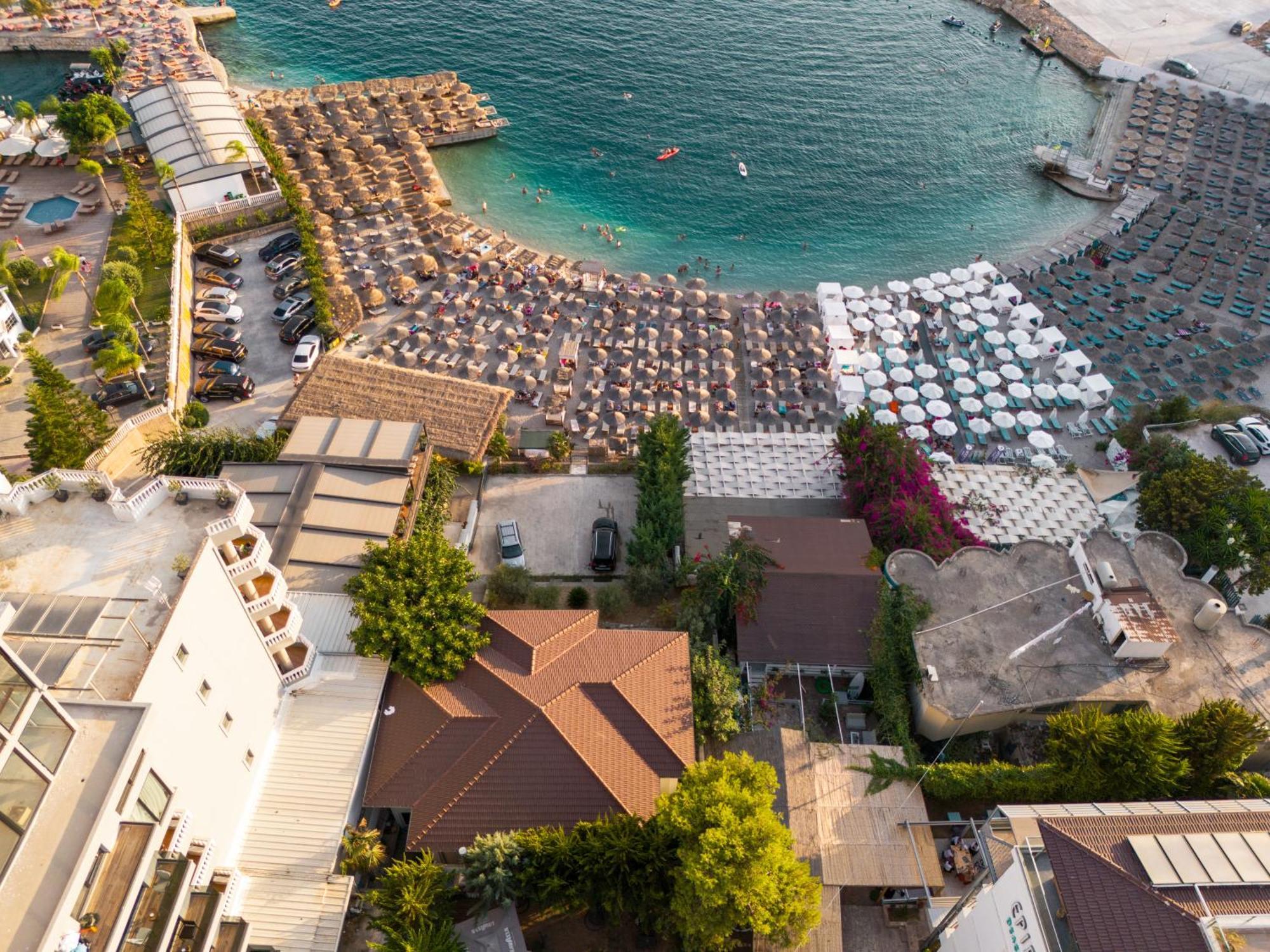 Epirus Hotel Sarande Luaran gambar
