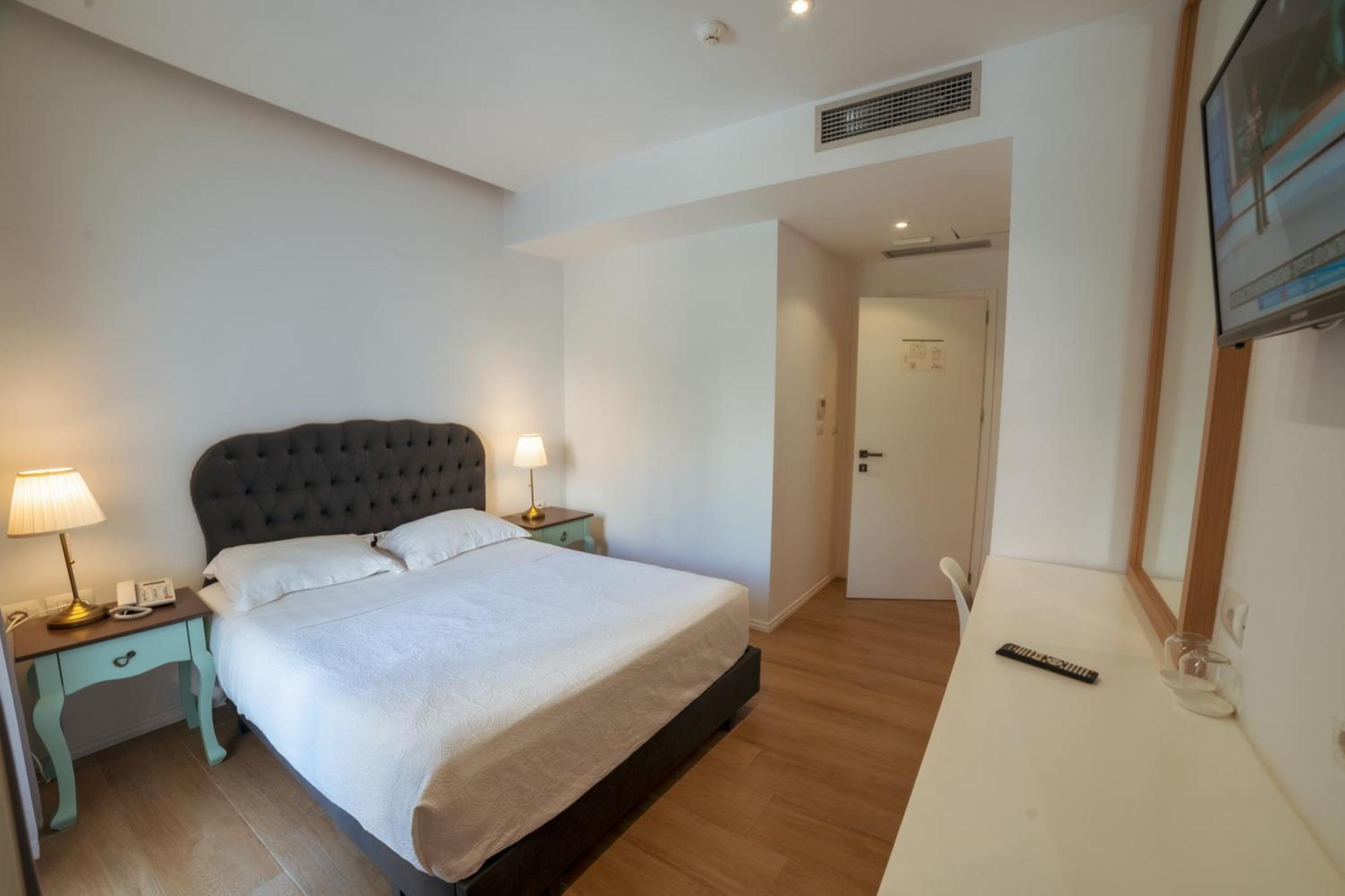 Epirus Hotel Sarande Luaran gambar