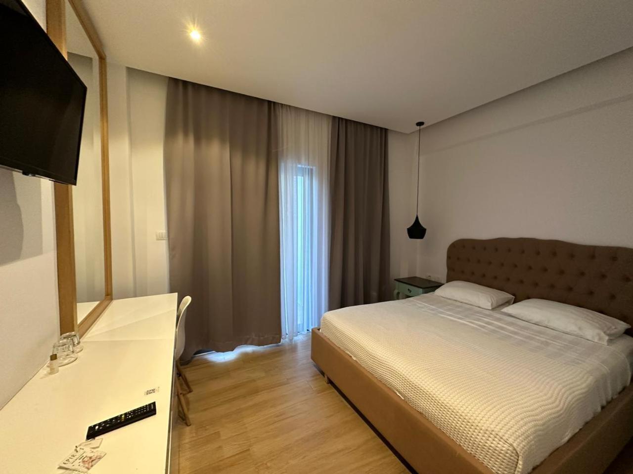 Epirus Hotel Sarande Luaran gambar
